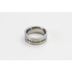  Gyűrű színes kövekkel